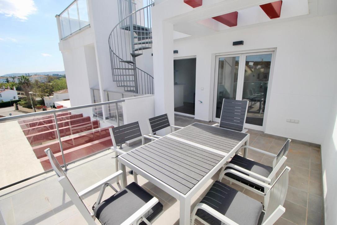 Victoria 80 By Homeprive Denia Exterior photo